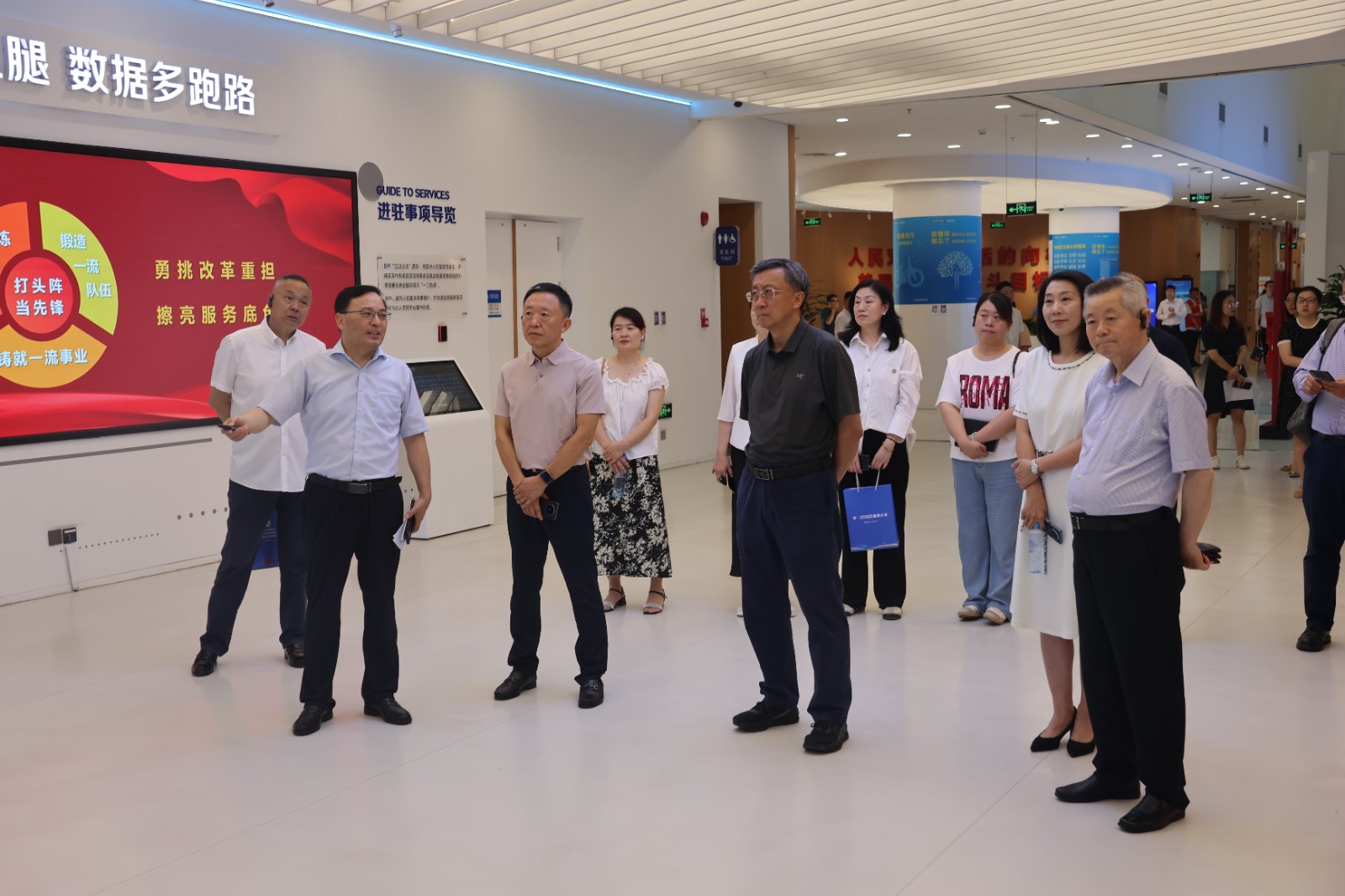 市行政審批局(1).jpg 市行政審批局(1).jpg